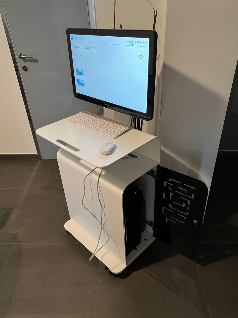 3DDS dental computer cart with integrated desktop PC, monitor, keyboard and mouse
